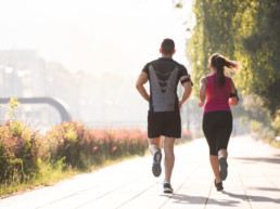 Paths and trails in Rosewood make it easy to go running and to be active. In this amenity-rich neighbourhood, this couple enjoys the parks and trails.