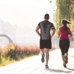 Paths and trails in Rosewood make it easy to go running and to be active. In this amenity-rich neighbourhood, this couple enjoys the parks and trails.