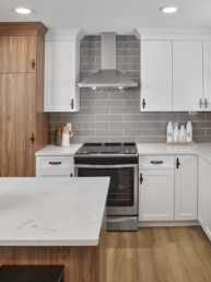 Virginia townhome kitchen